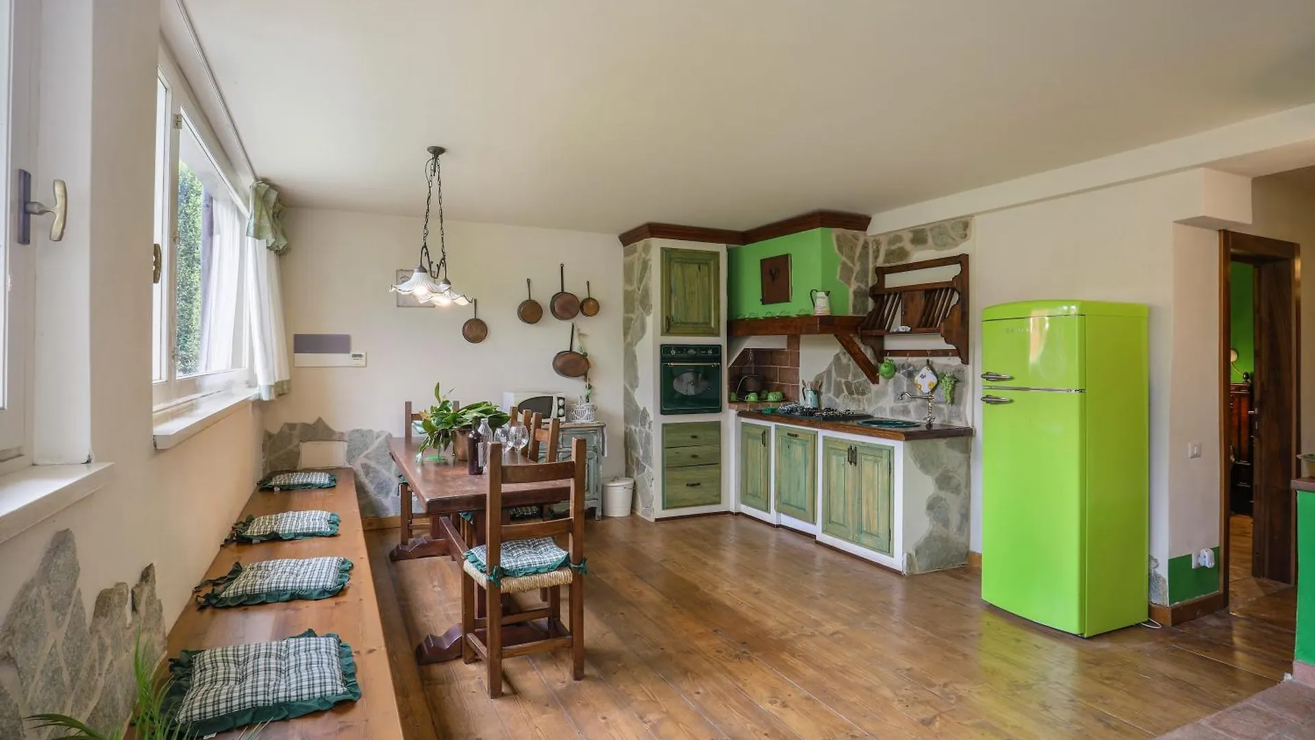Apartment Basilimo Di Home Hill Capannori Italien